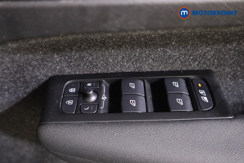 Volvo Xc40 Twin Plus Automatic Electric SUV - Stock Number (1577705) - 8th supplementary image