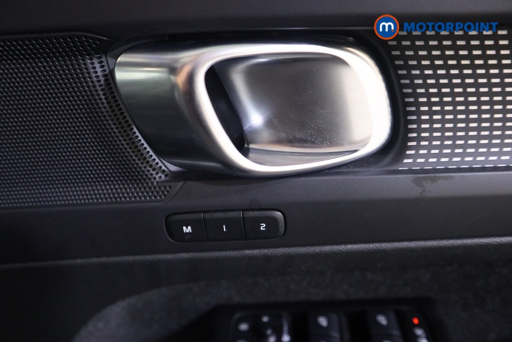 Volvo Xc40 Twin Plus Automatic Electric SUV - Stock Number (1577705) - 9th supplementary image