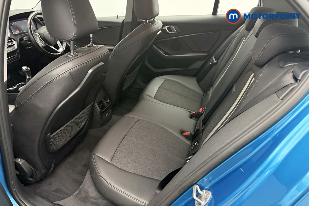 BMW 1 Series Sport Manual Diesel Hatchback - Stock Number (1578000) - 4th supplementary image