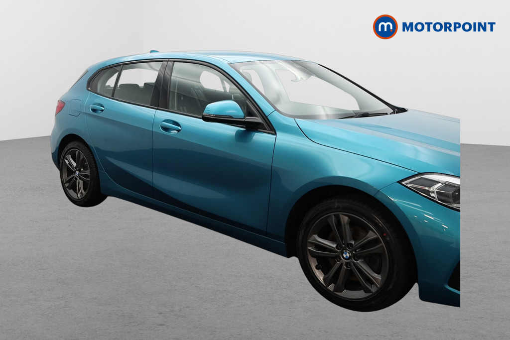 BMW 1 Series Sport Manual Diesel Hatchback - Stock Number (1578000) - Drivers side front corner
