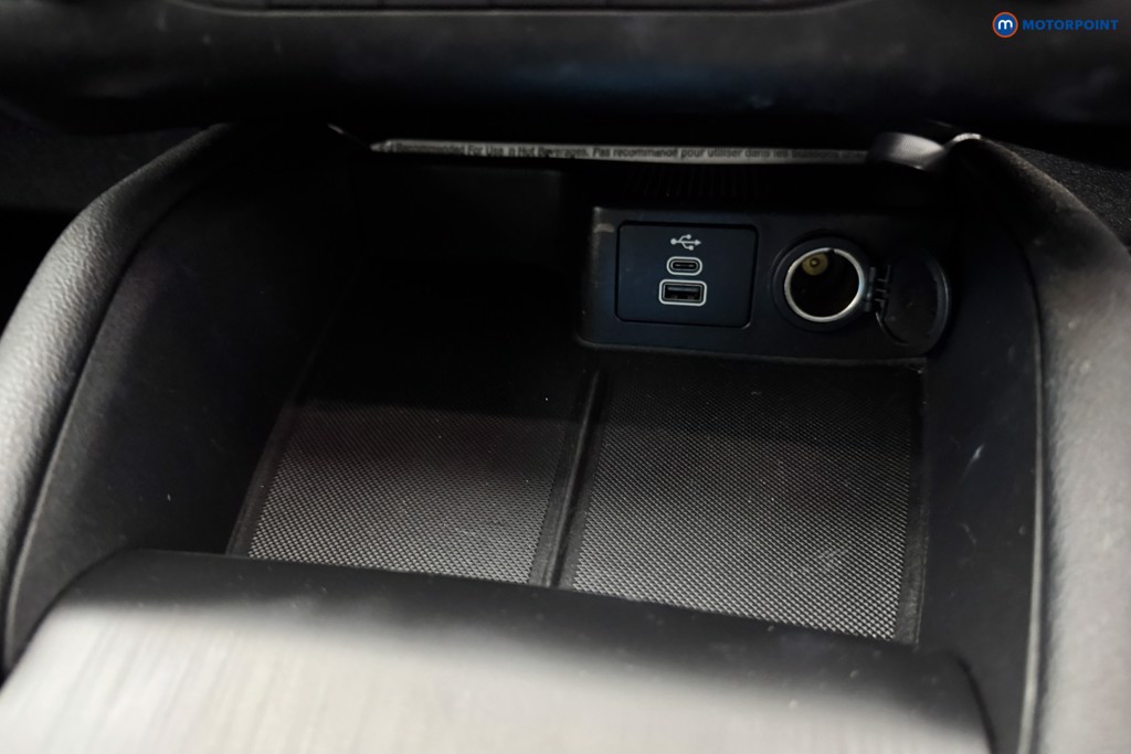 Ford Kuga St-Line Automatic Diesel SUV - Stock Number (1578455) - 16th supplementary image