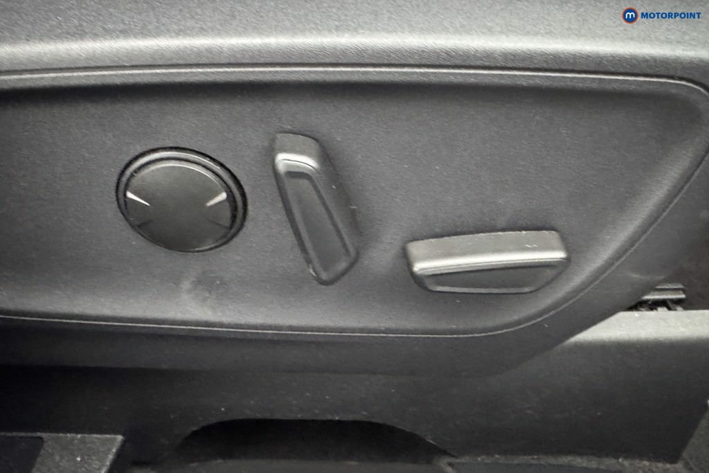 Ford Kuga St-Line Automatic Diesel SUV - Stock Number (1578455) - 23rd supplementary image