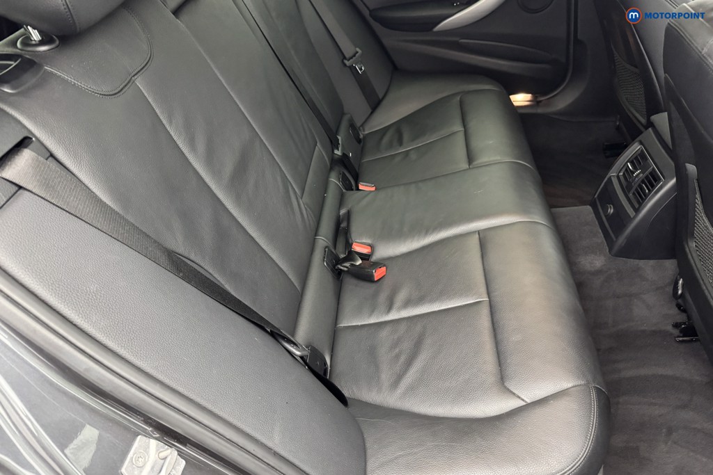 BMW 3 Series M Sport Automatic Petrol Estate - Stock Number (1578531) - 4th supplementary image