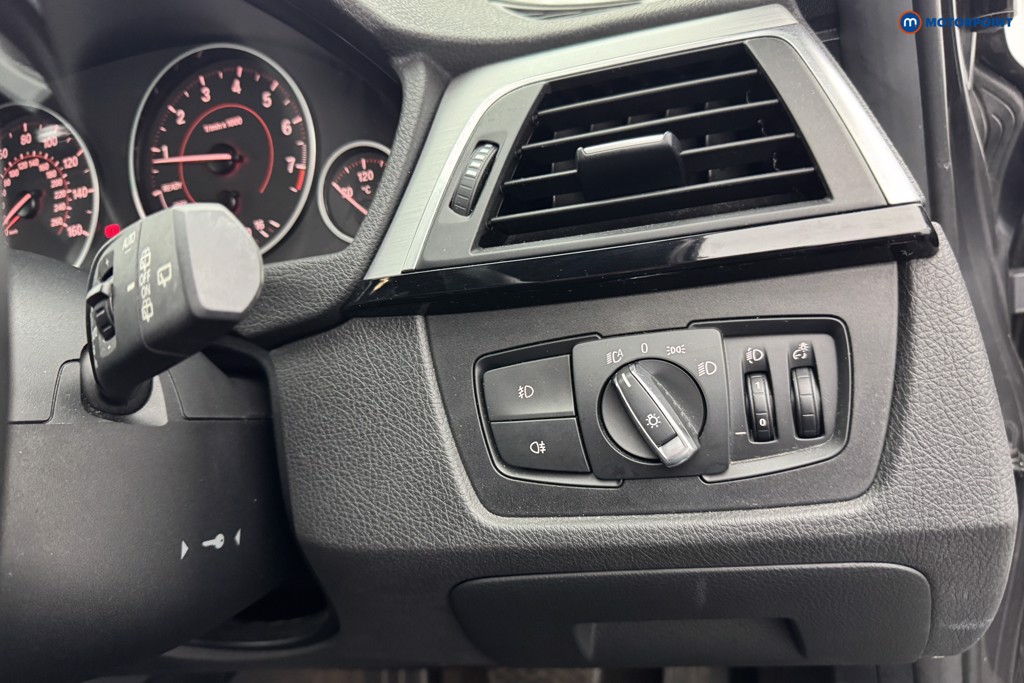BMW 3 Series M Sport Automatic Petrol Estate - Stock Number (1578531) - 22nd supplementary image