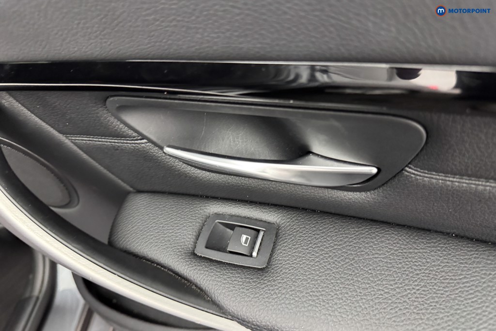 BMW 3 Series M Sport Automatic Petrol Estate - Stock Number (1578531) - 26th supplementary image