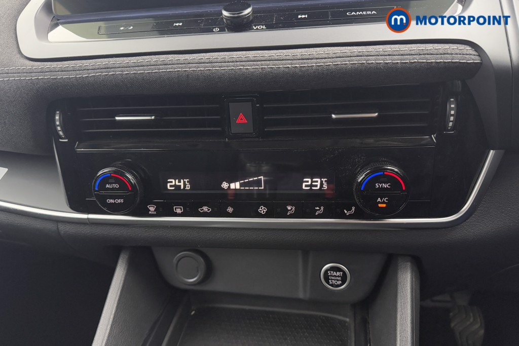 Nissan Qashqai Acenta Premium Manual Petrol SUV - Stock Number (1578752) - 12th supplementary image