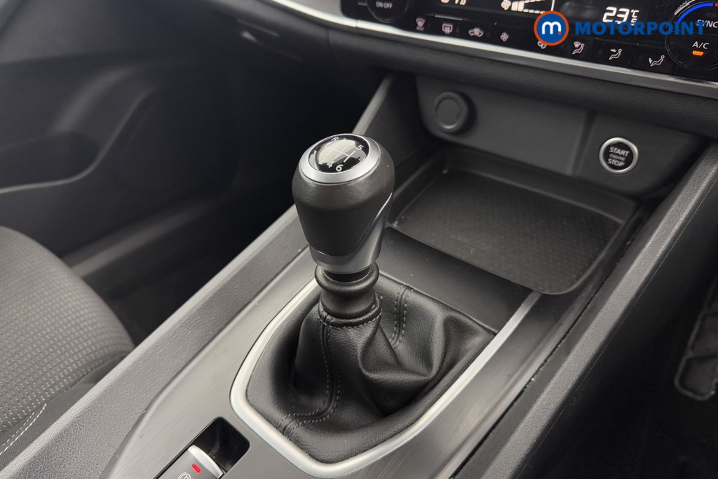 Nissan Qashqai Acenta Premium Manual Petrol SUV - Stock Number (1578752) - 13th supplementary image