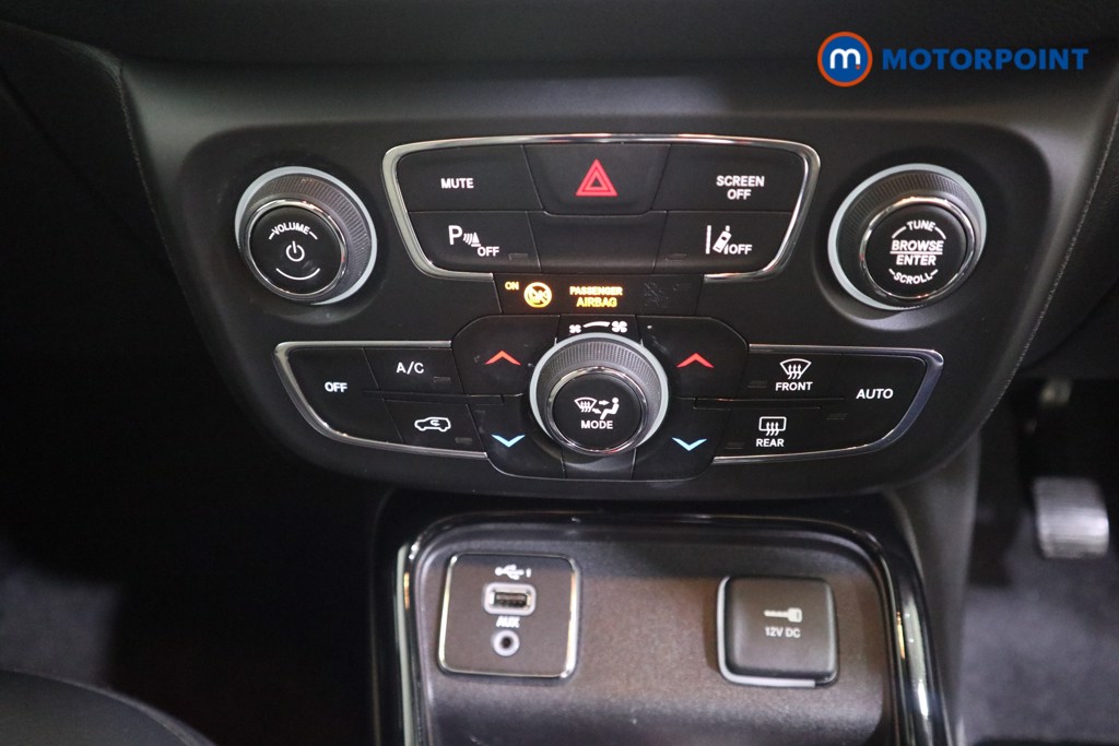 Jeep Compass Night Eagle Manual Petrol SUV - Stock Number (1579631) - 7th supplementary image