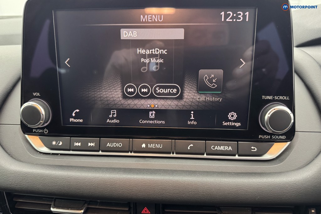 Nissan Qashqai Acenta Premium Manual Petrol SUV - Stock Number (1579828) - 2nd supplementary image