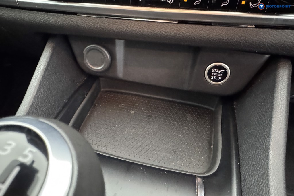 Nissan Qashqai Acenta Premium Manual Petrol SUV - Stock Number (1579828) - 16th supplementary image