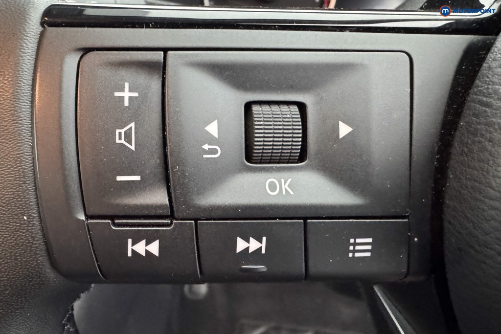 Nissan Qashqai Acenta Premium Manual Petrol SUV - Stock Number (1579828) - 19th supplementary image