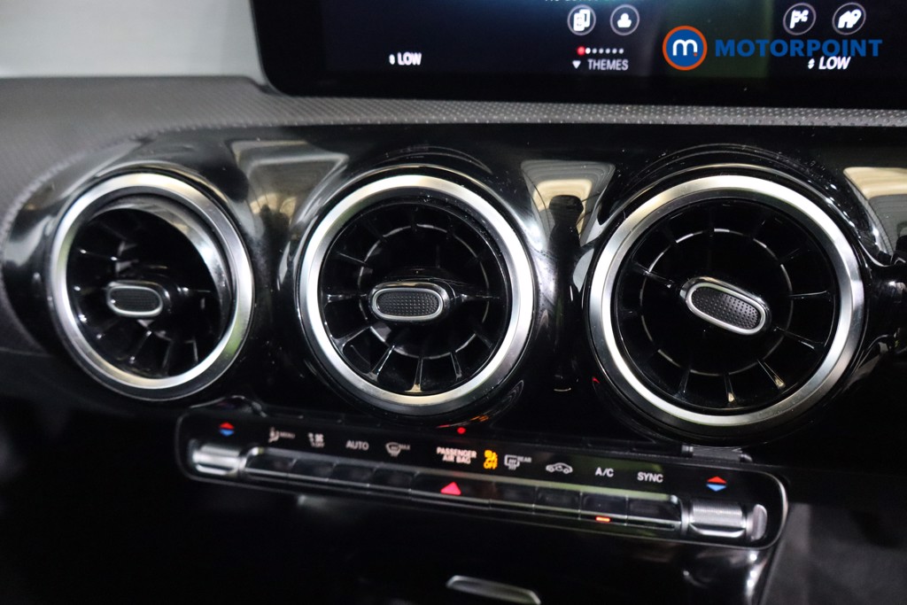 Mercedes-Benz CLA Amg Line Automatic Petrol Coupe - Stock Number (1580411) - 12th supplementary image