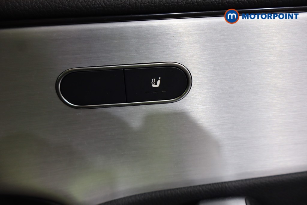 Mercedes-Benz CLA Amg Line Automatic Petrol Coupe - Stock Number (1580411) - 19th supplementary image