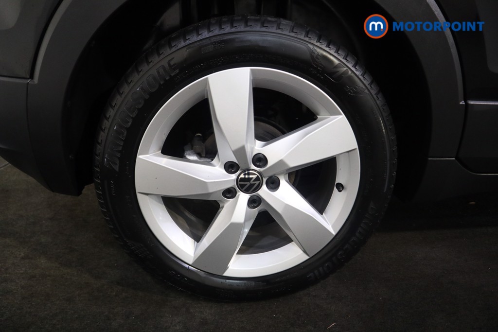 Volkswagen T-Cross SEL Manual Petrol SUV - Stock Number (1580452) - 12th supplementary image