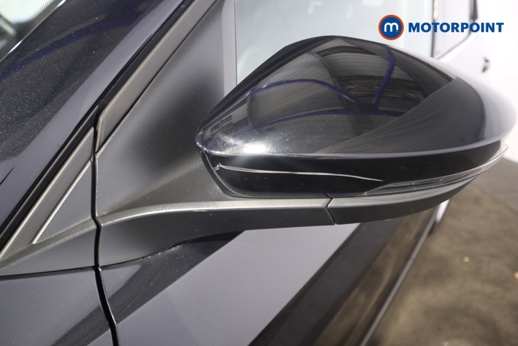 Volkswagen T-Cross SEL Manual Petrol SUV - Stock Number (1580452) - 21st supplementary image