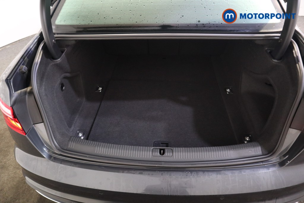 Audi A4 Technik Automatic Petrol Saloon - Stock Number (1580889) - 12th supplementary image