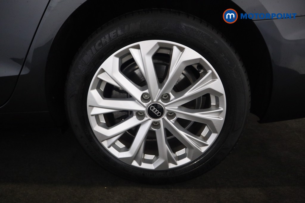 Audi A4 Technik Automatic Petrol Saloon - Stock Number (1580889) - 17th supplementary image
