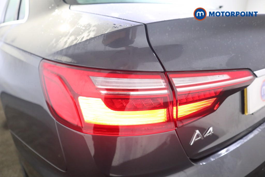 Audi A4 Technik Automatic Petrol Saloon - Stock Number (1580889) - 19th supplementary image