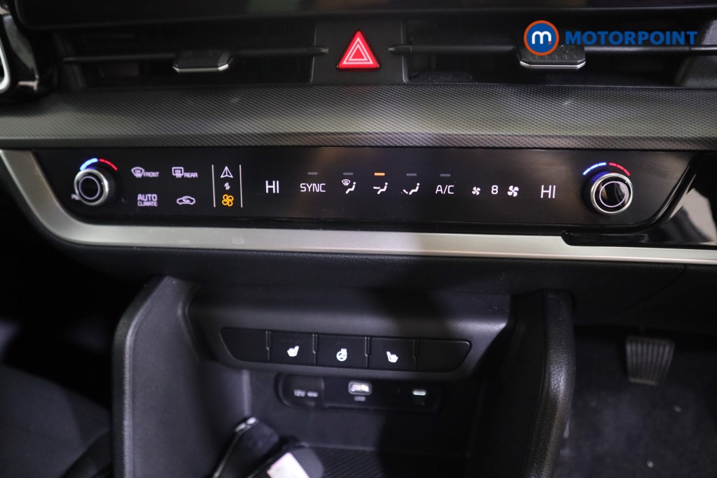 KIA Sportage Launch Edition Manual Petrol SUV - Stock Number (1581495) - 7th supplementary image