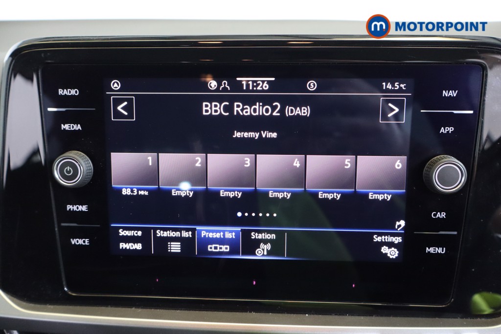 Volkswagen T-Roc Life Automatic Petrol SUV - Stock Number (1581539) - 5th supplementary image