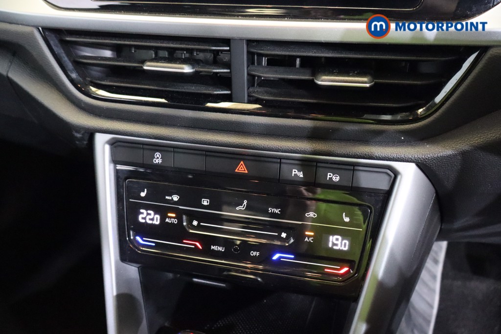 Volkswagen T-Roc Life Automatic Petrol SUV - Stock Number (1581539) - 10th supplementary image