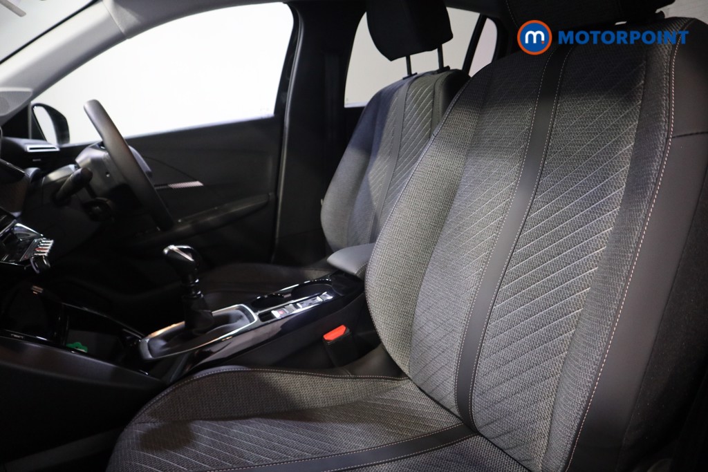 Peugeot 208 Allure Manual Petrol Hatchback - Stock Number (1581558) - 9th supplementary image