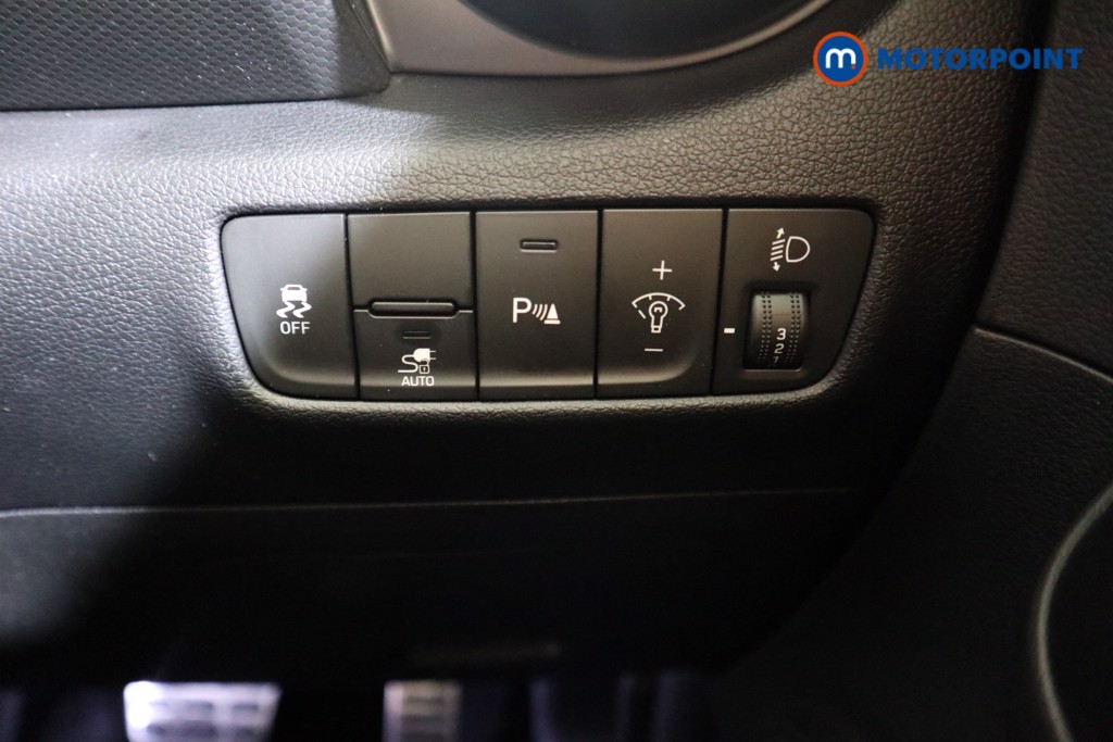 Hyundai Kona Premium Automatic Electric SUV - Stock Number (1581669) - 7th supplementary image