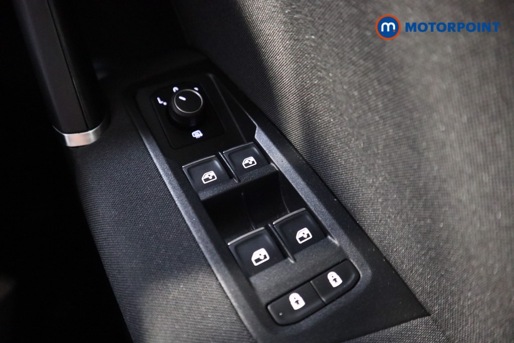 Volkswagen Touran Se Family Automatic Diesel People Carrier - Stock Number (1581761) - 6th supplementary image