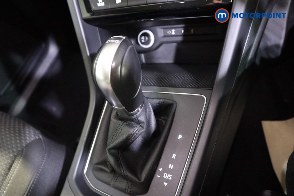 Volkswagen Touran Se Family Automatic Diesel People Carrier - Stock Number (1581761) - 10th supplementary image