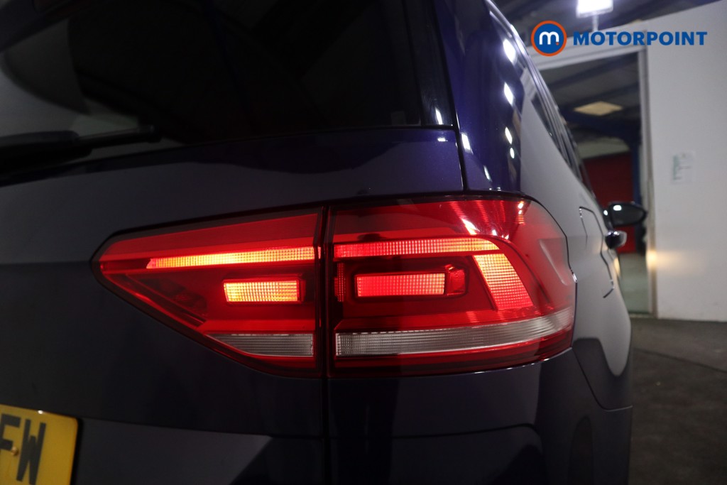Volkswagen Touran Se Family Automatic Diesel People Carrier - Stock Number (1581761) - 20th supplementary image