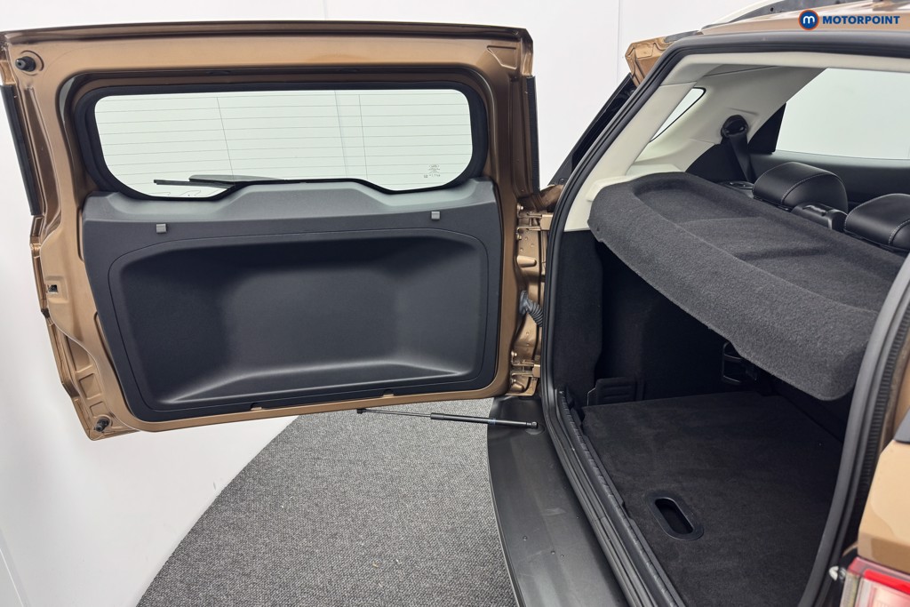 Ford Ecosport Titanium Manual Petrol SUV - Stock Number (1581815) - 4th supplementary image