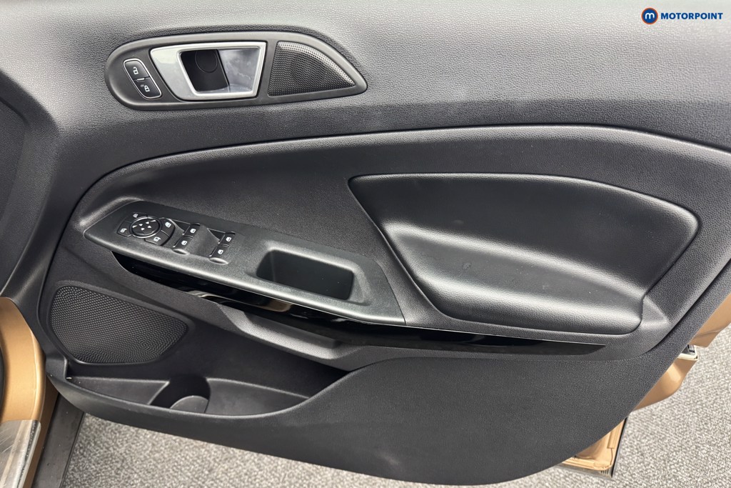 Ford Ecosport Titanium Manual Petrol SUV - Stock Number (1581815) - 23rd supplementary image