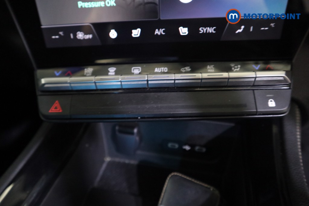 Renault Austral Techno Esprit Alpine Automatic Petrol-Electric Hybrid SUV - Stock Number (1582097) - 7th supplementary image