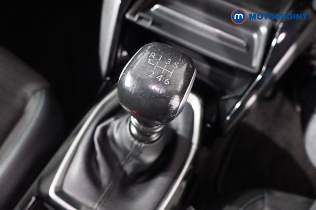 Peugeot 2008 Allure Premium Manual Diesel SUV - Stock Number (1582133) - 14th supplementary image