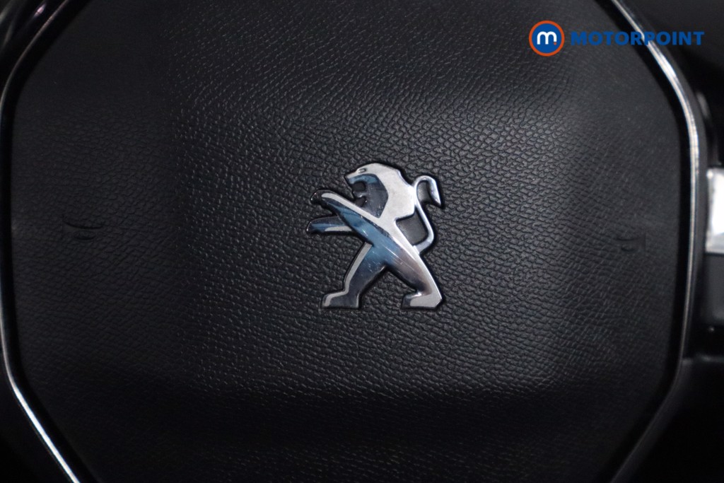 Peugeot 2008 Allure Premium Manual Diesel SUV - Stock Number (1582133) - 17th supplementary image
