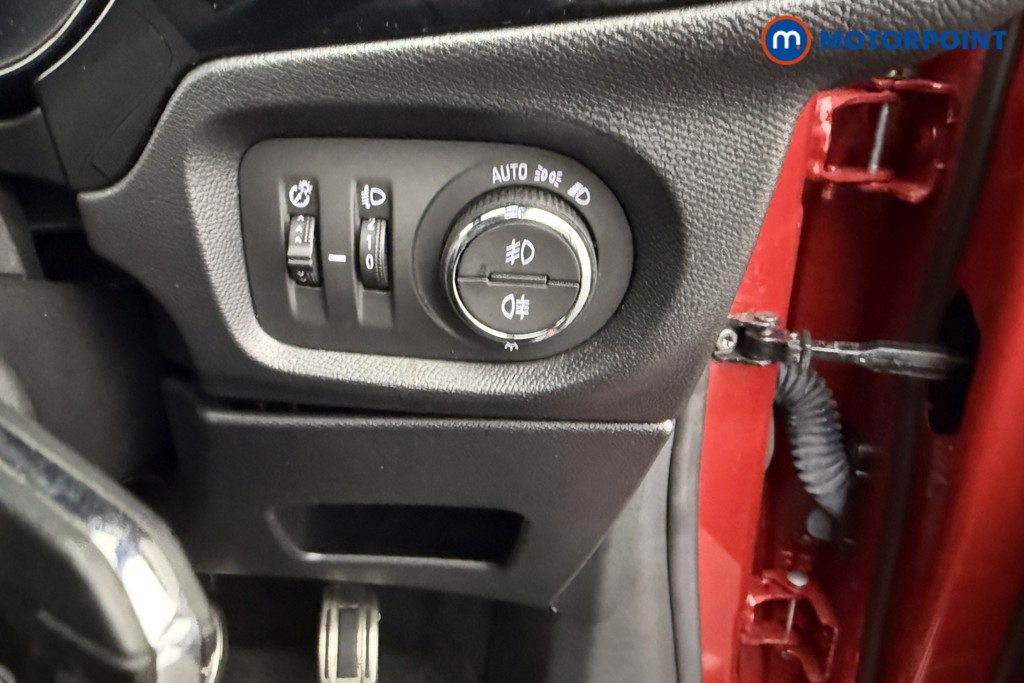Vauxhall Corsa GS Manual Petrol Hatchback - Stock Number (1582152) - 13th supplementary image