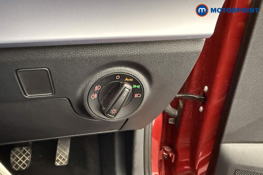 Seat Arona FR Manual Petrol SUV - Stock Number (1582160) - 16th supplementary image