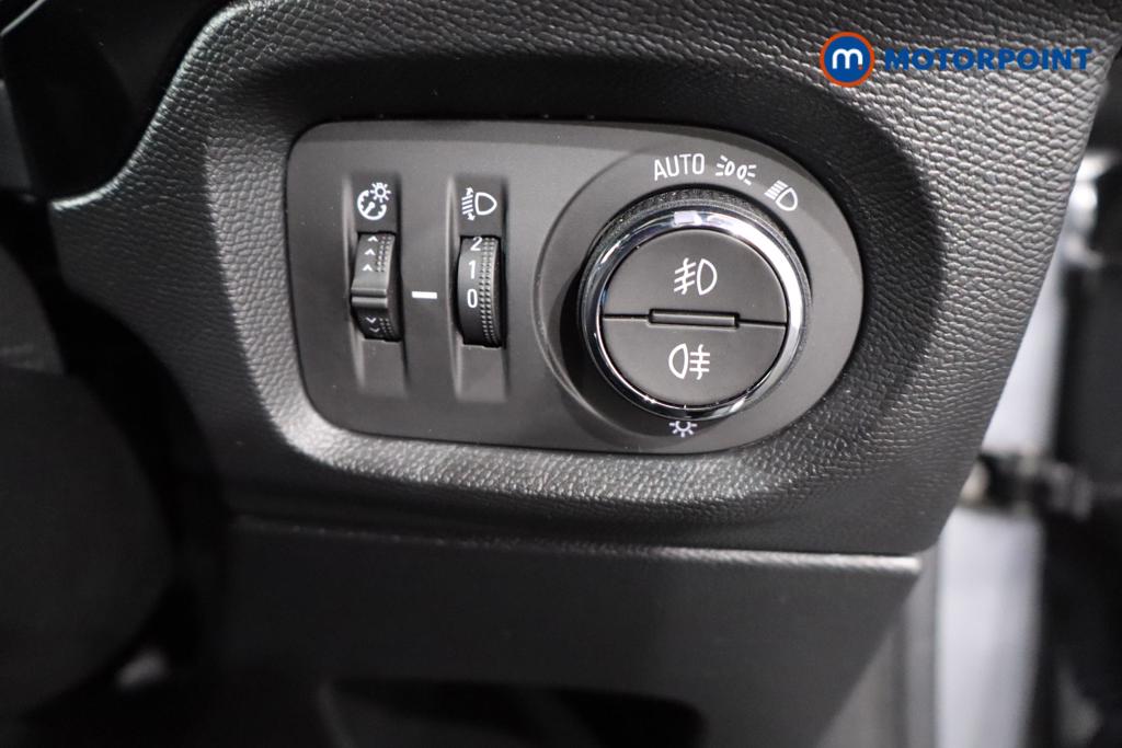 Vauxhall Corsa GS Manual Petrol Hatchback - Stock Number (1582175) - 9th supplementary image