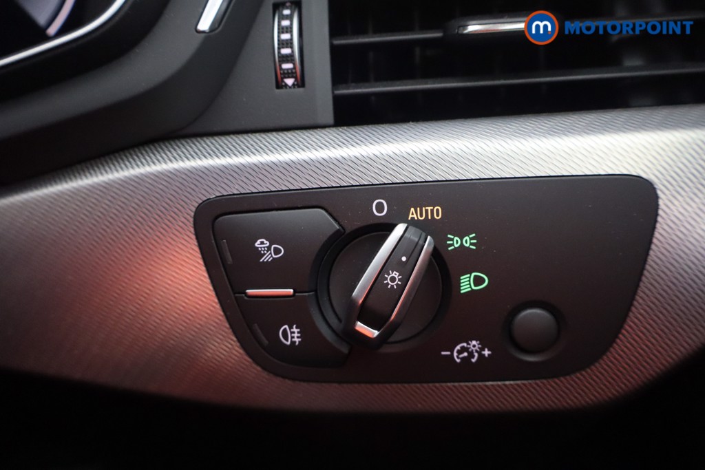 Audi A4 Sport Automatic Petrol Estate - Stock Number (1582287) - 10th supplementary image