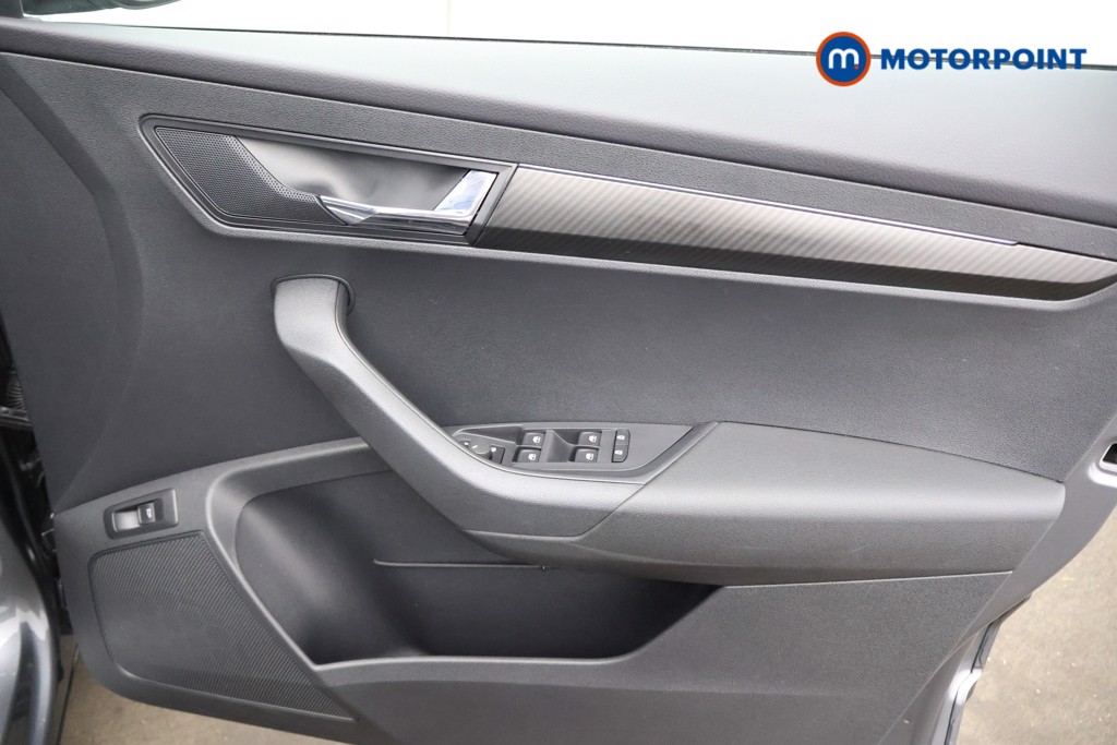 Skoda Karoq Sportline Edition Automatic Petrol SUV - Stock Number (1582566) - 9th supplementary image