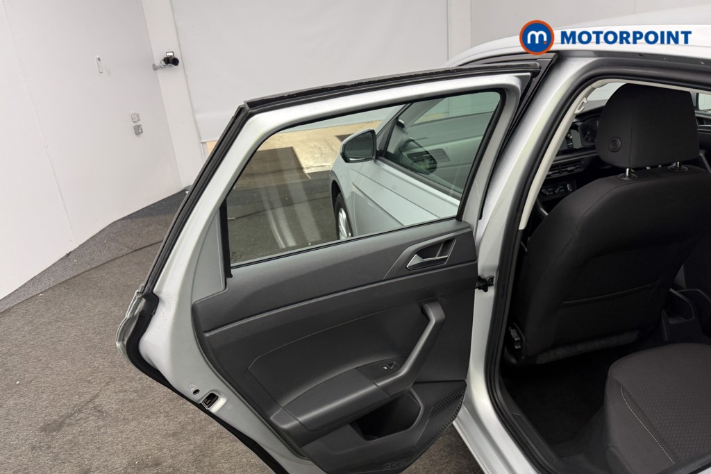 Volkswagen Polo SE Manual Petrol Hatchback - Stock Number (1582892) - 6th supplementary image