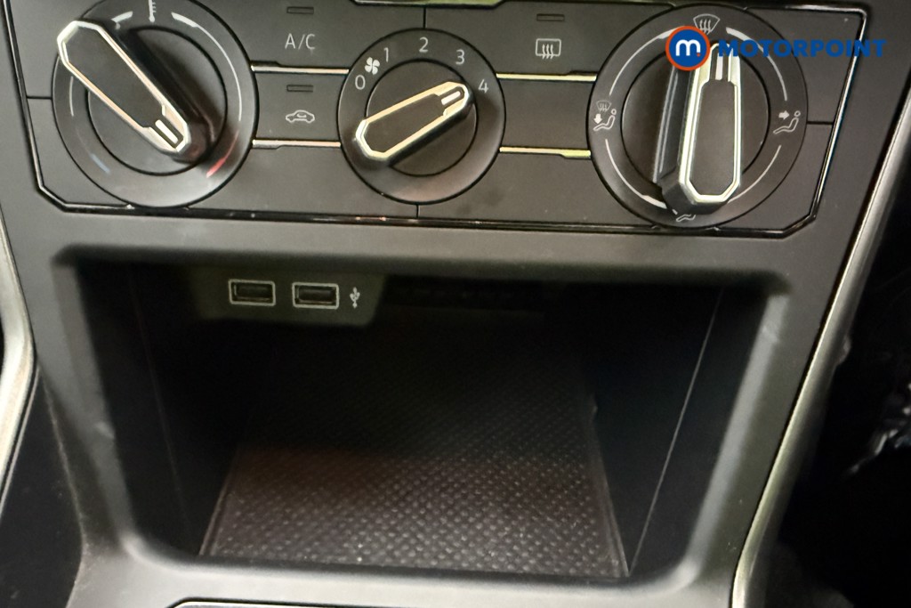 Volkswagen Polo SE Manual Petrol Hatchback - Stock Number (1582892) - 21st supplementary image
