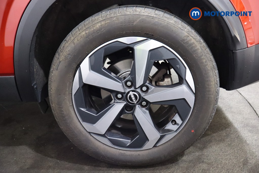 Nissan Qashqai N-Connecta Automatic Petrol SUV - Stock Number (1582989) - 2nd supplementary image