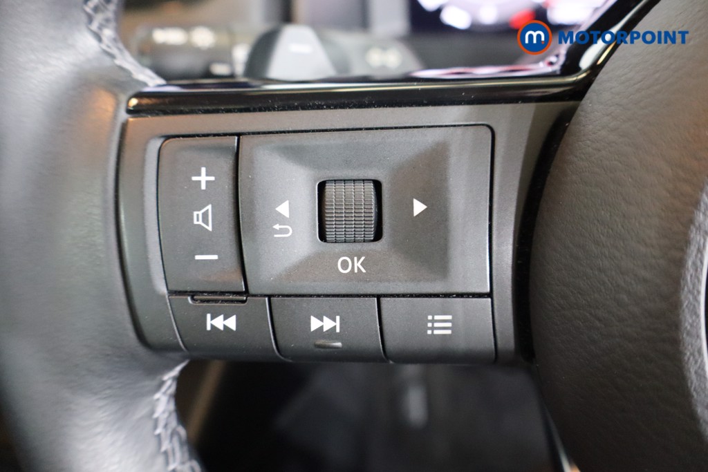 Nissan Qashqai N-Connecta Automatic Petrol SUV - Stock Number (1582989) - 18th supplementary image