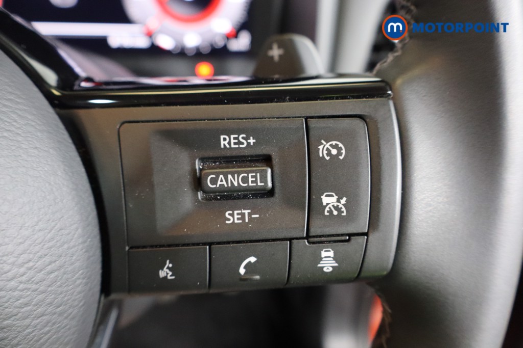 Nissan Qashqai N-Connecta Automatic Petrol SUV - Stock Number (1582989) - 19th supplementary image