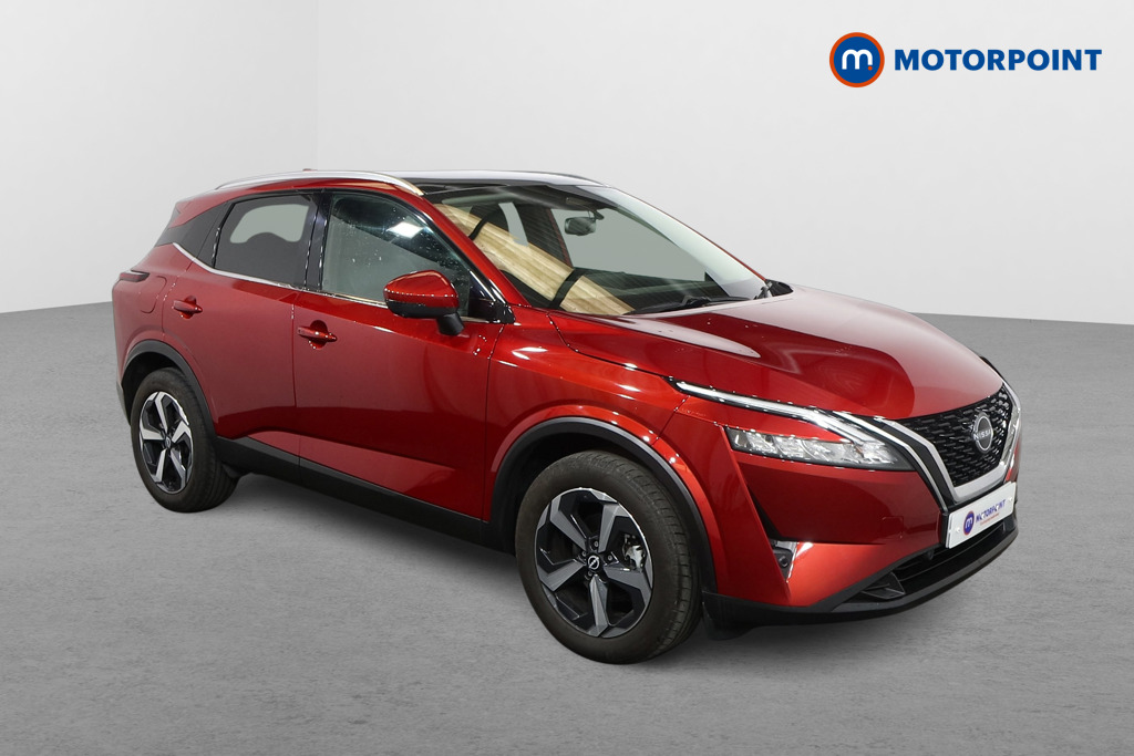 Nissan Qashqai N-Connecta Automatic Petrol SUV - Stock Number (1582989) - Drivers side front corner