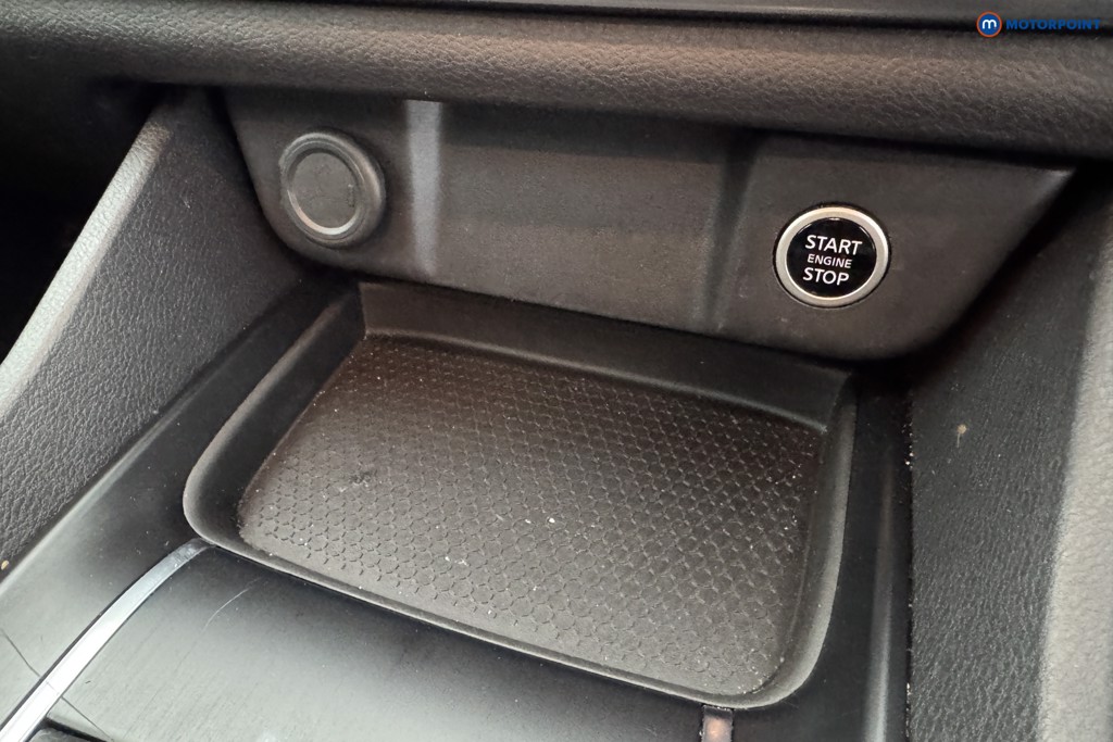 Nissan Qashqai Acenta Premium Manual Petrol SUV - Stock Number (1583029) - 16th supplementary image