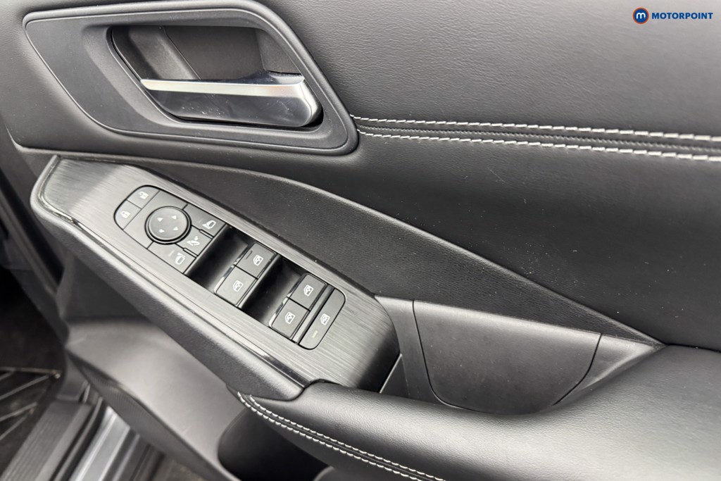 Nissan Qashqai Acenta Premium Manual Petrol SUV - Stock Number (1583029) - 23rd supplementary image