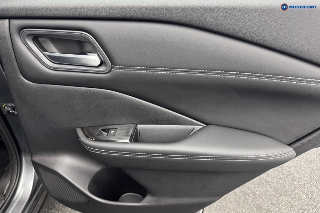 Nissan Qashqai Acenta Premium Manual Petrol SUV - Stock Number (1583029) - 24th supplementary image