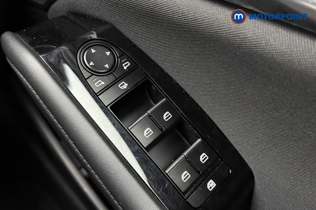 Mazda 3 Sport Lux Manual Petrol Hatchback - Stock Number (1583036) - 16th supplementary image